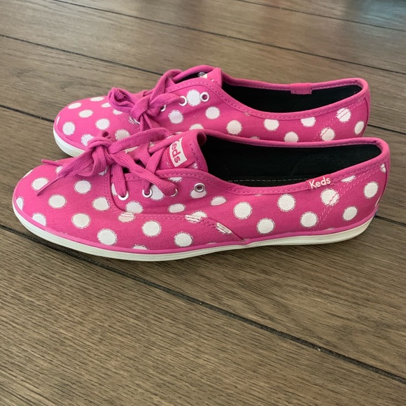 Keds Shoes - Women’s Pink and white glitter polka dot keds